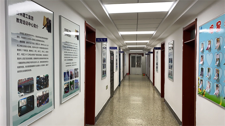 5ec3a4dcdffe5.png 图片 28.png